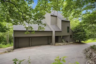 3601 Prestige Ln, Minnetonka, MN 55305 - Photo 1