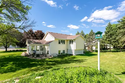 7488 Newbury Road, Woodbury, MN 55125 - Photo 39