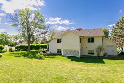 7488 Newbury Road, Woodbury, MN 55125 - Photo 35