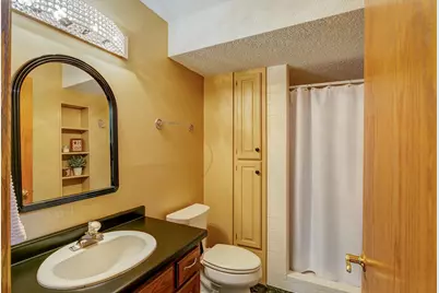 7488 Newbury Road, Woodbury, MN 55125 - Photo 27