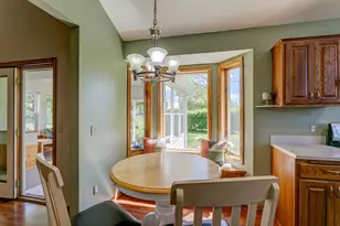 7488 Newbury Rd, Woodbury, MN 55125 - Photo 9