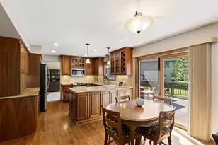 17880 Liv Ln, Eden Prairie, MN 55346 - Photo 7