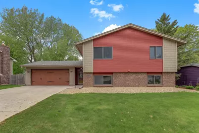 2566 Cochrane Drive, Woodbury, MN 55125 - Photo 1