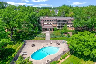 205 Barry, Wayzata, MN 55391 - Photo 3