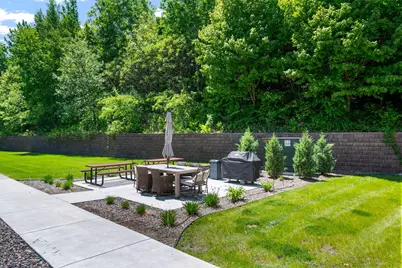 205 Barry #117, Wayzata, MN 55391 - Photo 7