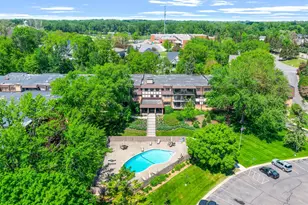 205 Barry, Wayzata, MN 55391 - Photo 59