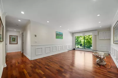 205 Barry #117, Wayzata, MN 55391 - Photo 9