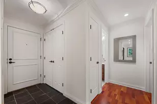 205 Barry, Wayzata, MN 55391 - Photo 33