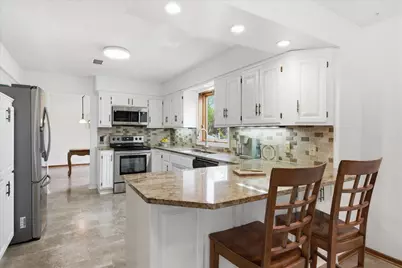 2500 Highland View Avenue S, Burnsville, MN 55337 - Photo 13