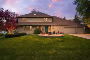 2500 Highland View Ave S, Burnsville, MN 55337 - Photo 1