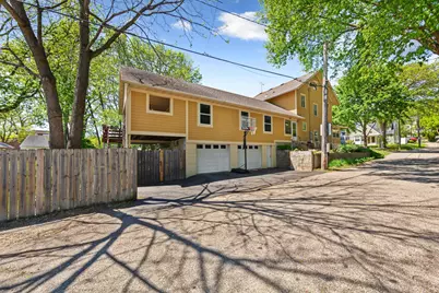 516 6th St SW, Rochester, MN 55902 - Photo 11
