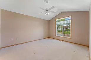 8725 Baxter Way, Inver Grove Heights, MN 55076 - Photo 7