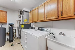 8725 Baxter Way, Inver Grove Heights, MN 55076 - Photo 17