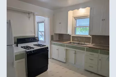 1049 Gorman Avenue, West Saint Paul, MN 55118 - Photo 15