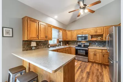 12146 Jonquil Street NW, Coon Rapids, MN 55433 - Photo 9