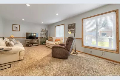 12146 Jonquil Street NW, Coon Rapids, MN 55433 - Photo 17