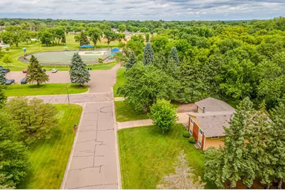 10640 Quebec Avenue N, Brooklyn Park, MN 55445 - Photo 35