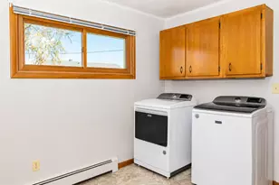 320 Michigan Ave W, Gilbert, MN 55741 - Photo 11
