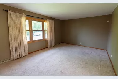 649 Oakwood Drive, Durand, WI 54736 - Photo 11