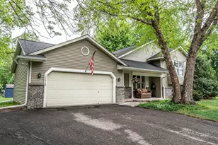 10060 208th St W, Lakeville, MN 55044 - Photo 47