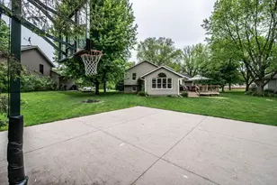 10060 208th St W, Lakeville, MN 55044 - Photo 9