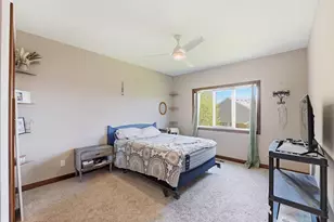 8011 Winfield Rd, Rockford, MN 55373 - Photo 15