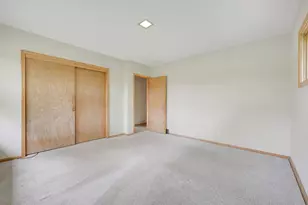 4871 Bald Eagle Ave, White Bear Lake, MN 55110 - Photo 17