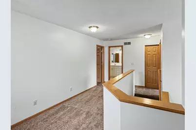 665 Kingfisher Lane #E, Woodbury, MN 55125 - Photo 13