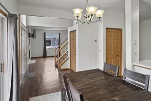 665 Kingfisher Ln, Woodbury, MN 55125 - Photo 3