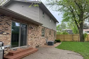 1260 Truman Ave, Owatonna, MN 55060 - Photo 5