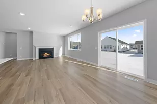 2110 Westpointe Dr N, Hastings, MN 55033 - Photo 13