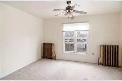 529 Galtier Street, Saint Paul, MN 55103 - Photo 9
