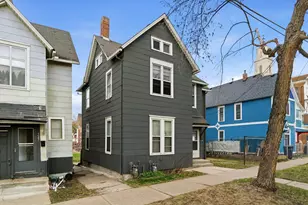 529 Galtier St, Saint Paul, MN 55103 - Photo 1