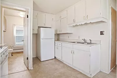 529 Galtier Street, Saint Paul, MN 55103 - Photo 7