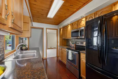 619 12th Avenue N, South Saint Paul, MN 55075 - Photo 15