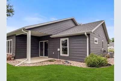 950 W 1st Avenue, Edgerton, MN 56128 - Photo 7