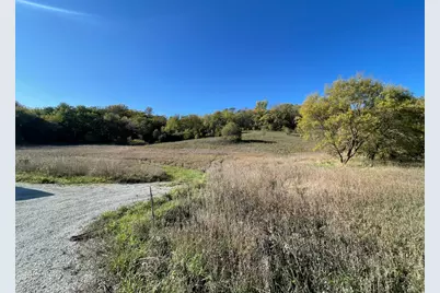 2807 Bamber Valley Road SW, Rochester, MN 55902 - Photo 3