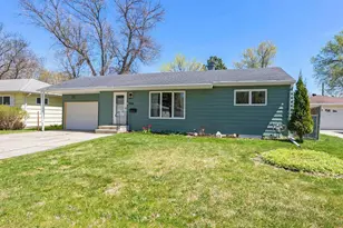 1416 15th St S, Moorhead, MN 56560 - Photo 1