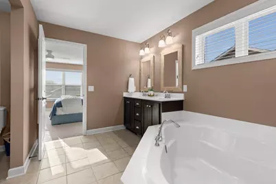 8821 Reflections Road, Chanhassen, MN 55317 - Photo 23