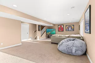 8821 Reflections Rd, Chanhassen, MN 55317 - Photo 35