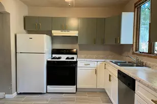 242 Penn Ave N, Minneapolis, MN 55405 - Photo 5