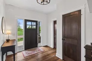 214 Cedar Lake Ct, New Prague, MN 56071 - Photo 5