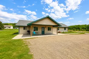 102 10th Ave, Bovey, MN 55709 - Photo 1