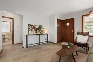 519 36th Ave NE, Minneapolis, MN 55418 - Photo 5