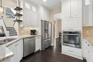 1202 Rosemary Ln, Chaska, MN 55318 - Photo 11