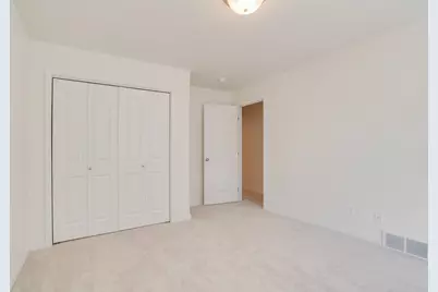 2575 Golden Lane S, Fargo, ND 58104 - Photo 33