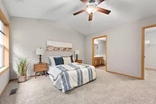 74 Crown Pointe Curve, Hudson, WI 54016 - Photo 15