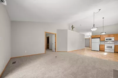 74 Crown Pointe Curve, Hudson, WI 54016 - Photo 5