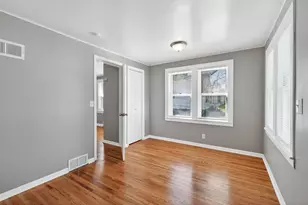 5240 Dupont Ave N, Minneapolis, MN 55430 - Photo 17