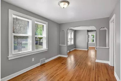 5240 Dupont Avenue N, Minneapolis, MN 55430 - Photo 7